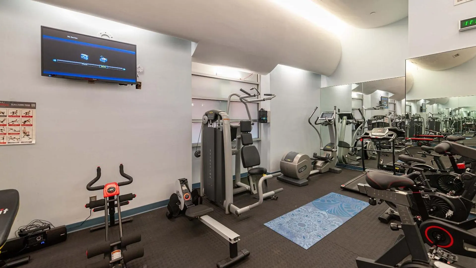 Highly Desired Times Square Apartment With Gym New York